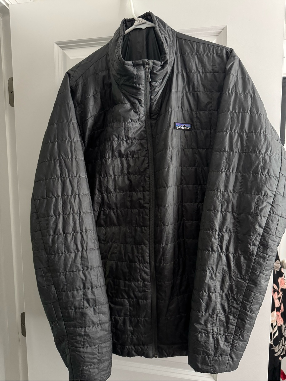 Patagonia Men's Nano-Puff Jacket - Grey